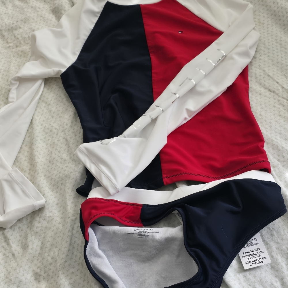NWT Navy and White Long Sleeve Swimsuit
